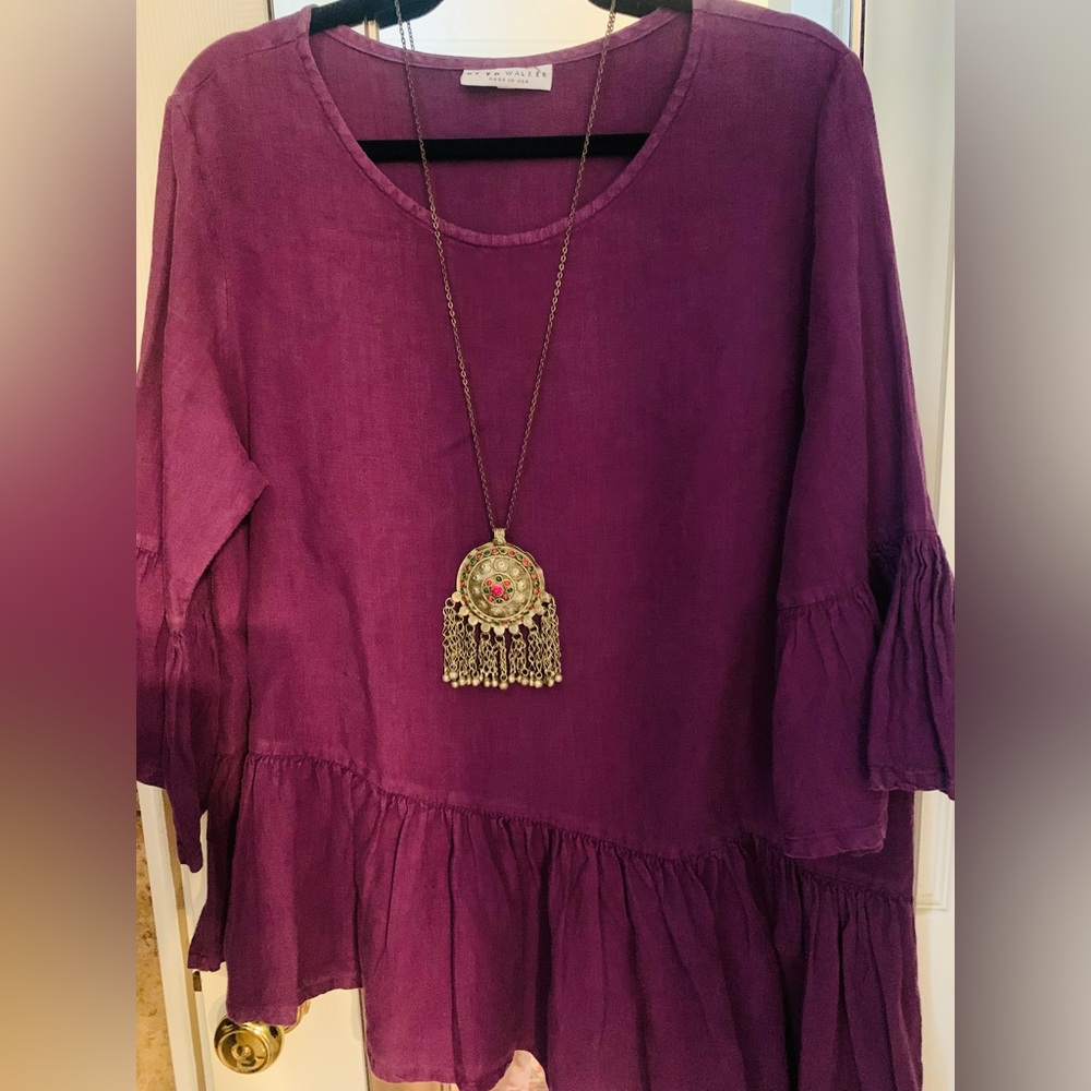 Bryn Walker Linen asymmetrical top size medium.